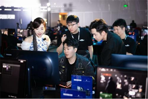 魔方首款端游《暗区突围：无限》国服定档4月29日，给射击玩家来点真刺激