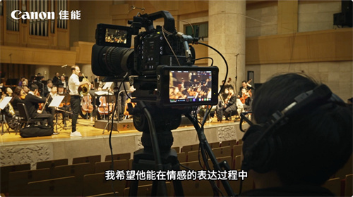 佳能电影机专业直播解决方案：从单点性能到系统协同的全面跃迁